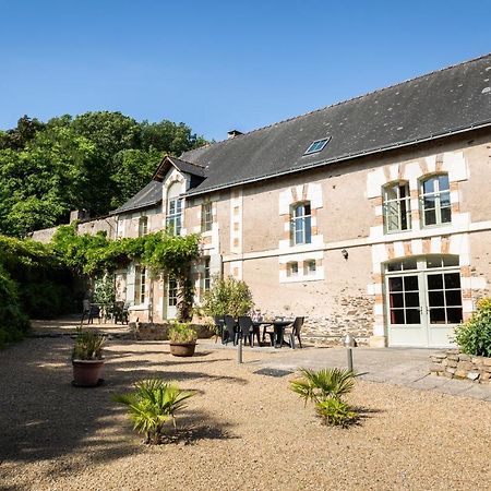 La Haye Gîtes et Chambre d'Hôtes Avrillé Exterior foto
