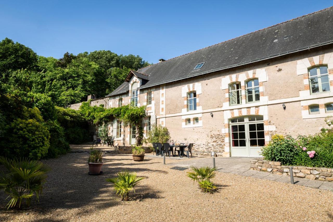 La Haye Gîtes et Chambre d'Hôtes Avrillé Exterior foto